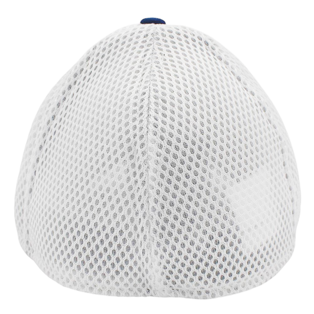 White mesh cap with an elastic edge